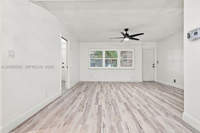 5206 Garfield St, Hollywood, FL 33021