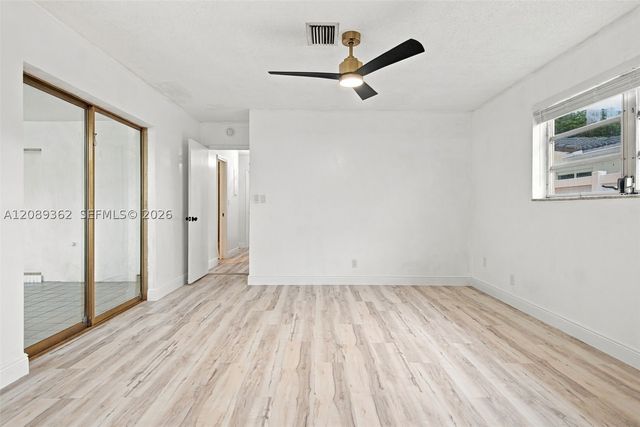 5206 Garfield St, Hollywood, FL 33021