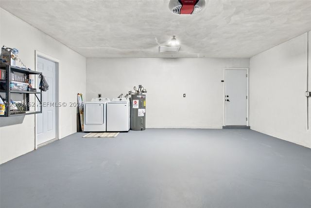 5206 Garfield St, Hollywood, FL 33021