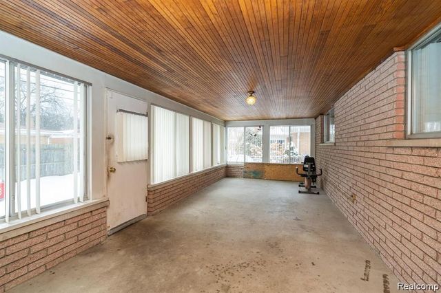 14066 Castle Avenue, Warren, MI 48088