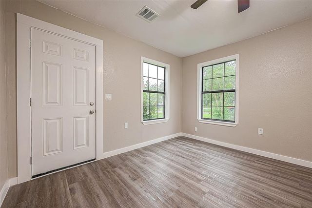 3 Jennische Street, Baytown, TX 77520