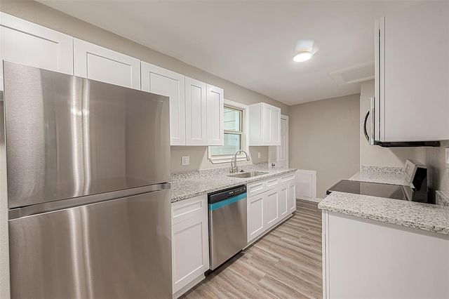 3 Jennische Street, Baytown, TX 77520