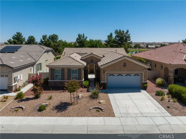 10219 Darby Road, Apple Valley, CA 92308
