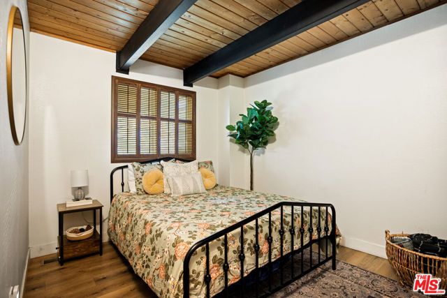 26364 Thunderbird Drive, Lake Arrowhead, CA 92352