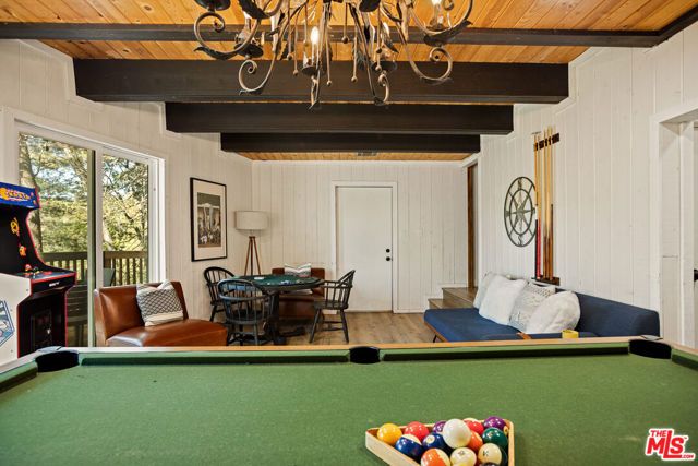 26364 Thunderbird Drive, Lake Arrowhead, CA 92352