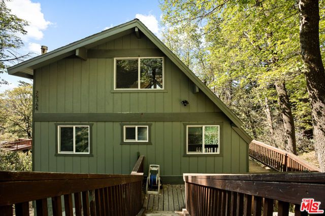 26364 Thunderbird Drive, Lake Arrowhead, CA 92352