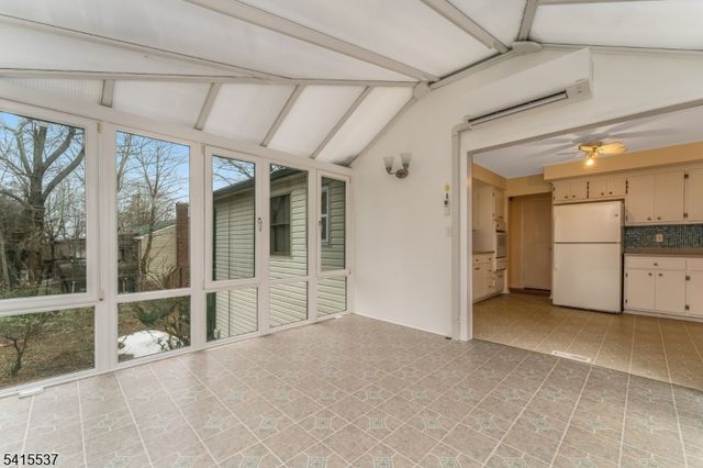 21 Slope Dr, Mansfield Twp., NJ 07840