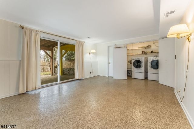 21 Slope Dr, Mansfield Twp., NJ 07840