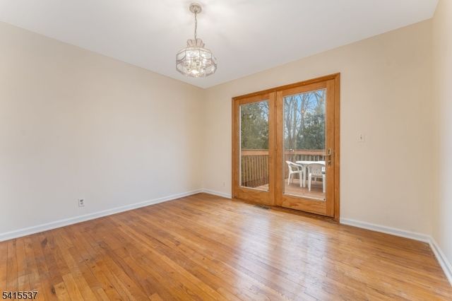 21 Slope Dr, Mansfield Twp., NJ 07840