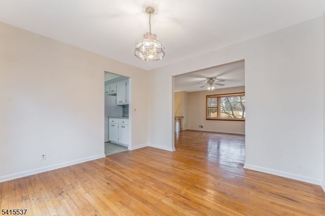 21 Slope Dr, Mansfield Twp., NJ 07840