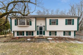 21 Slope Dr, Mansfield Twp., NJ 07840