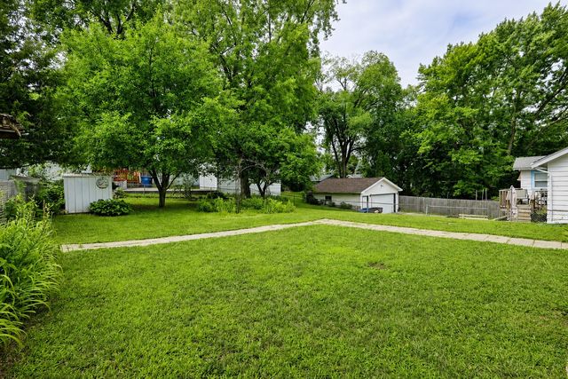 5810 University Avenue, Des Moines, IA 50311