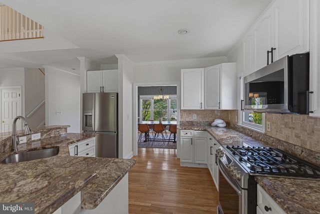 106 HARRISON ST NE, Leesburg, VA 20176