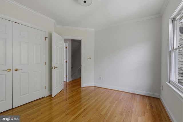 106 HARRISON ST NE, Leesburg, VA 20176