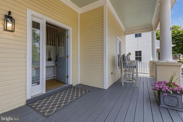 106 HARRISON ST NE, Leesburg, VA 20176