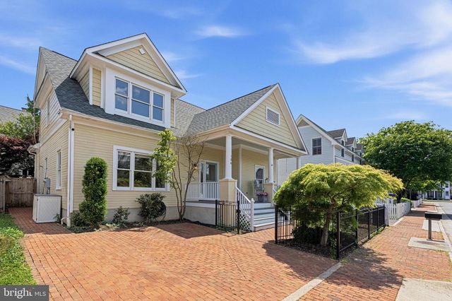 106 HARRISON ST NE, Leesburg, VA 20176