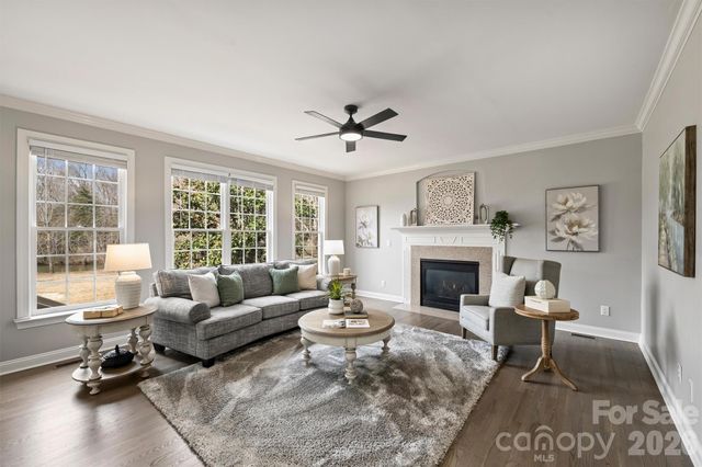 9402 Belmont Lane, Waxhaw, NC 28173