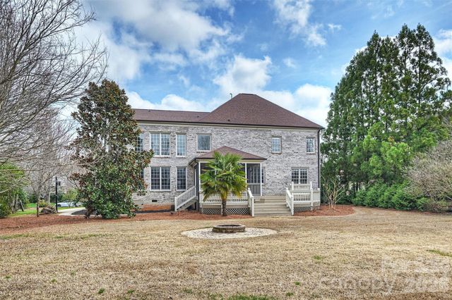 9402 Belmont Lane, Waxhaw, NC 28173