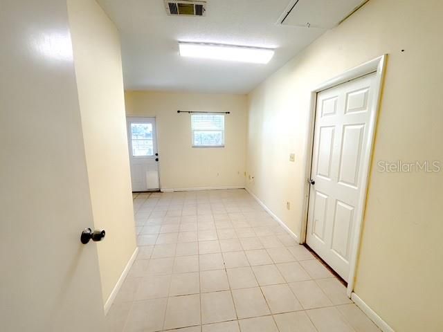 121 E PINE ST, Howey In The Hills, FL 34737
