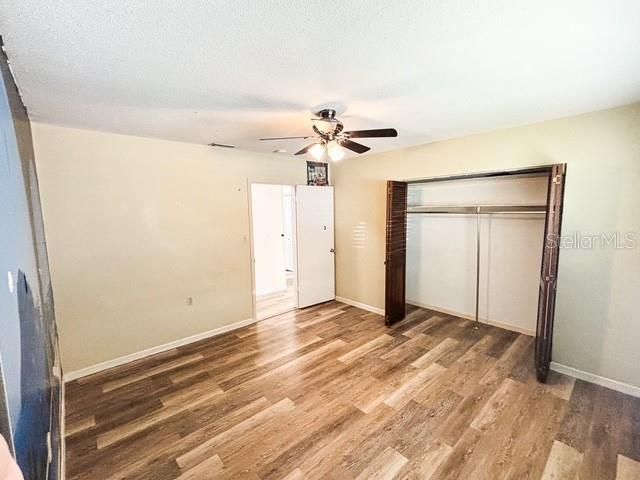 121 E PINE ST, Howey In The Hills, FL 34737