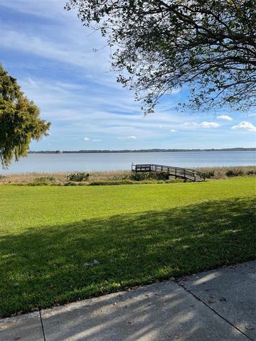 121 E PINE ST, Howey In The Hills, FL 34737