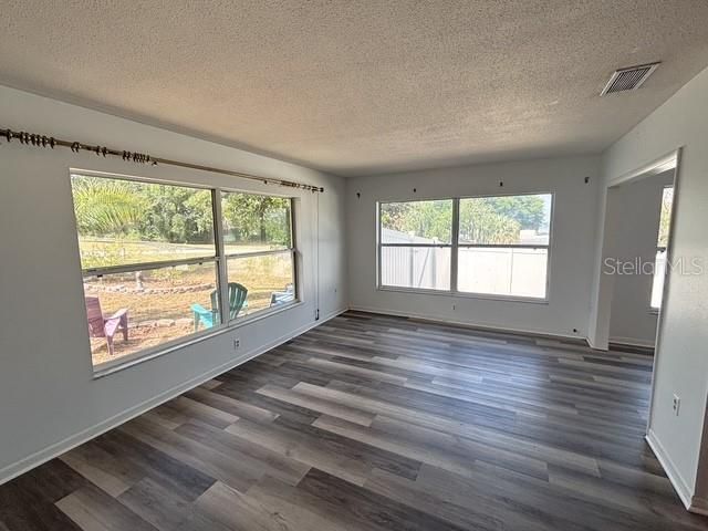 121 E PINE ST, Howey In The Hills, FL 34737