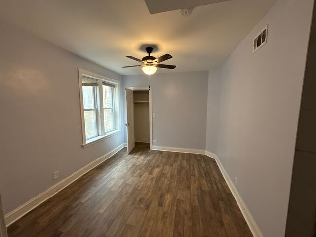 6429 N CLAREMONT Avenue, Chicago, IL 60645