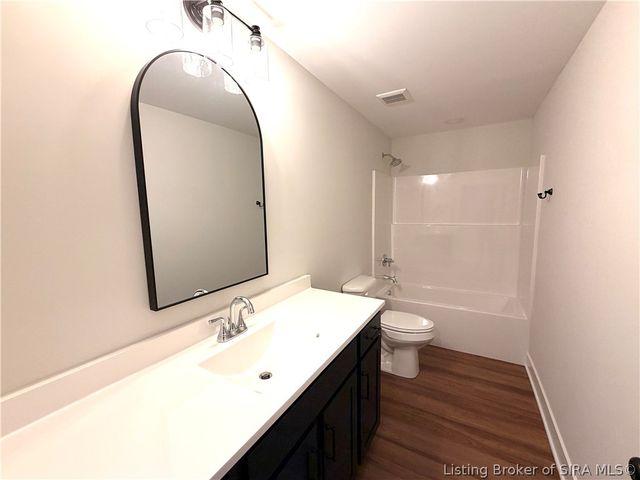 118 Spangler Place, Jeffersonville, IN 47130
