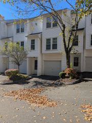 380 Hitchcock Road 272, Waterbury, CT 06705