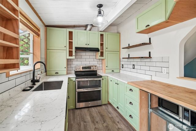 23804 7th Avenue W, Bothell, WA 98021