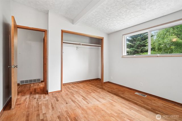 23804 7th Avenue W, Bothell, WA 98021