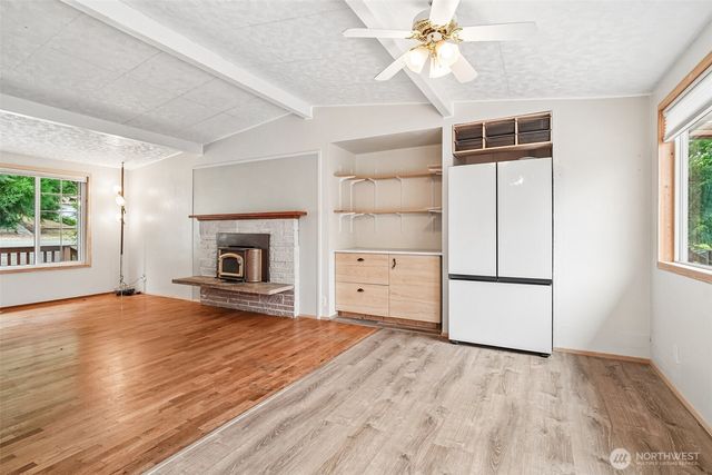 23804 7th Avenue W, Bothell, WA 98021