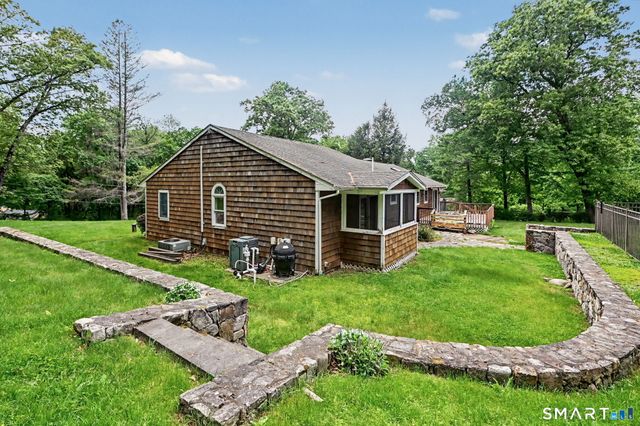 42 Blueberry Hill Road, Weston, CT 06883