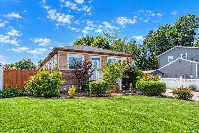 58 Morton Street, Brentwood, NY 11717
