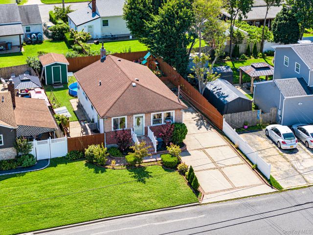 58 Morton Street, Brentwood, NY 11717