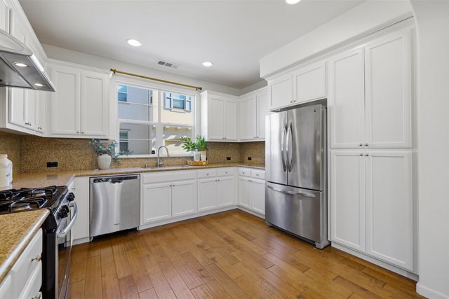 2042 Tarragon Rose Ct, San Ramon, CA 94582