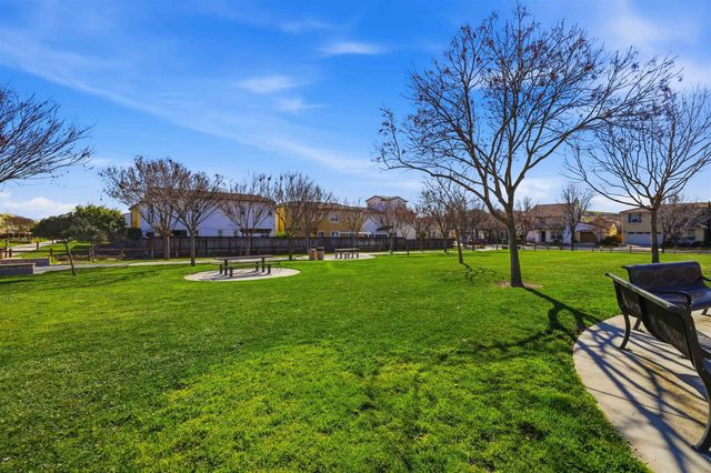 2042 Tarragon Rose Ct, San Ramon, CA 94582