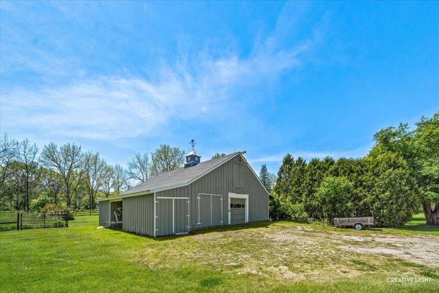 33W451 Surrey Road, Wayne, IL 60184