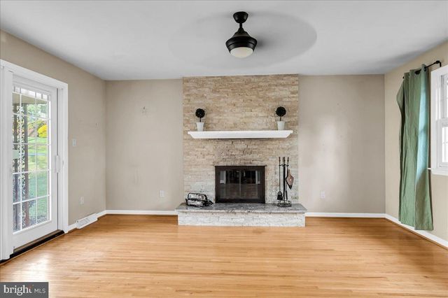 47 COVERED BRIDGE LN, Newark, DE 19711