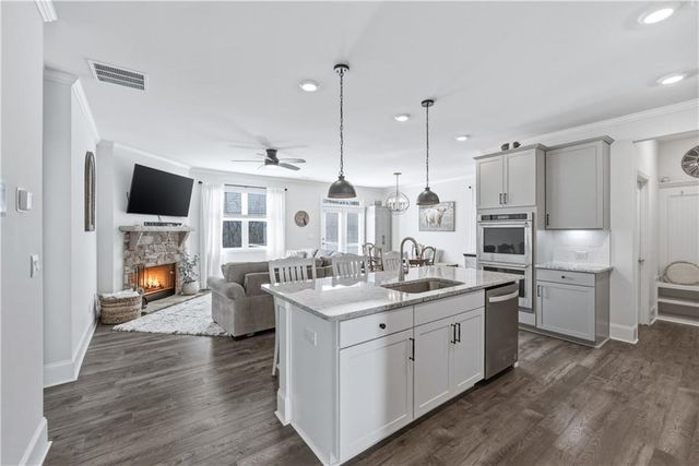 609 Spring Water, Waleska, GA 30183