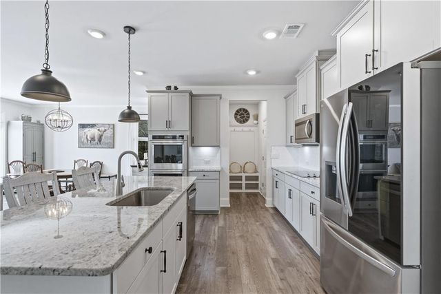 609 Spring Water, Waleska, GA 30183