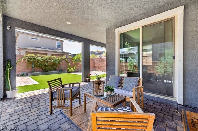 10791 Glowing Dawn Avenue, Las Vegas, NV 89135