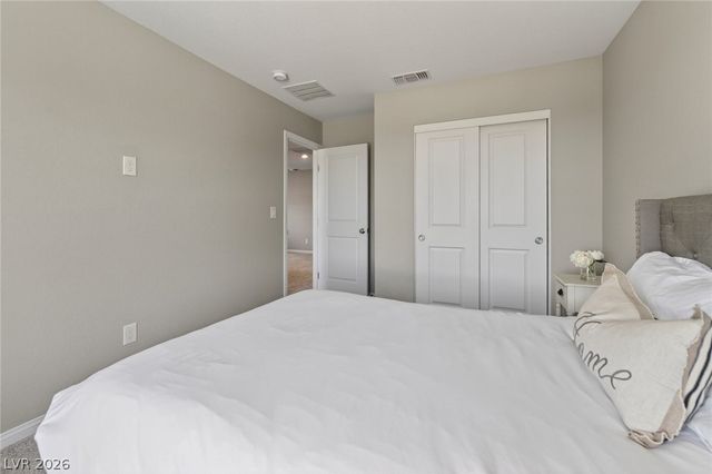 10791 Glowing Dawn Avenue, Las Vegas, NV 89135