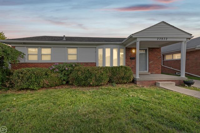 22932 Doremus Street, St Clair Shores, MI 48080