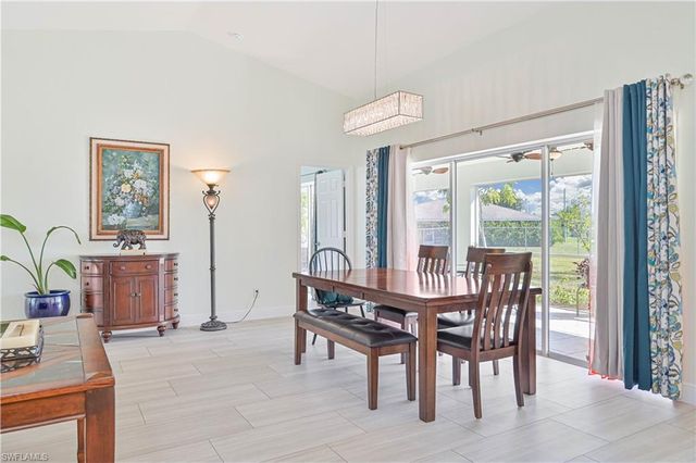 226 SW 30th TER, Cape Coral, FL 33914