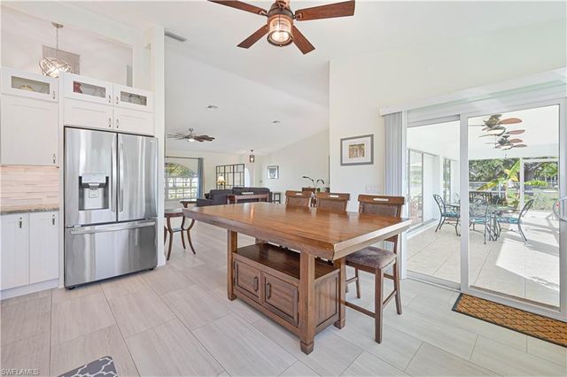 226 SW 30th TER, Cape Coral, FL 33914