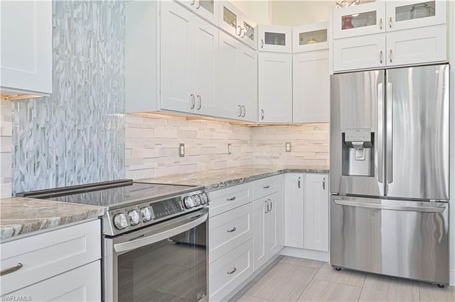 226 SW 30th TER, Cape Coral, FL 33914