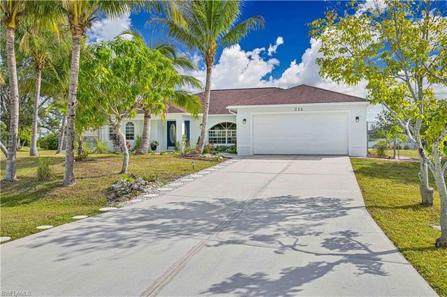 226 SW 30th TER, Cape Coral, FL 33914