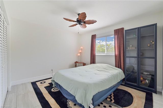 226 SW 30th TER, Cape Coral, FL 33914