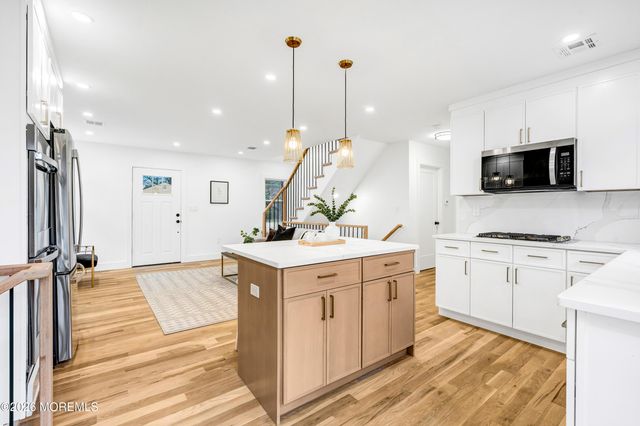 443 Harnell Avenue, Oakhurst, NJ 07755